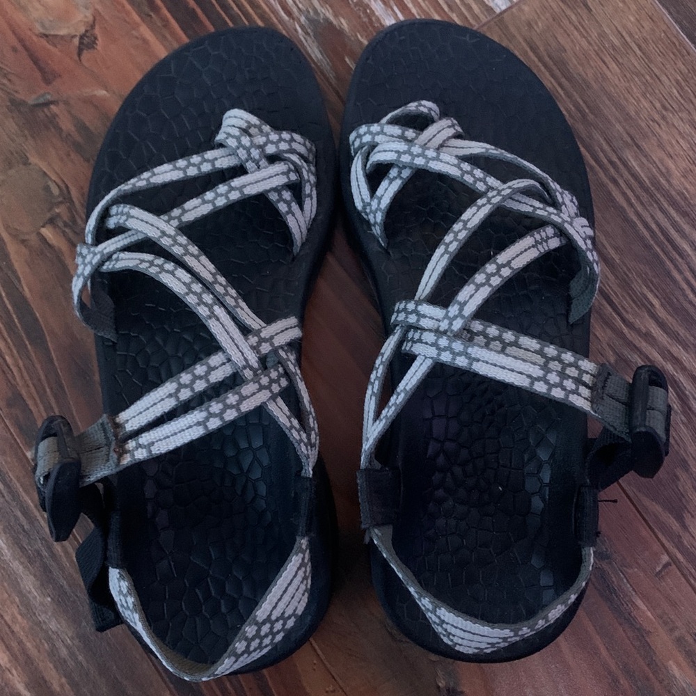 women’s chacos